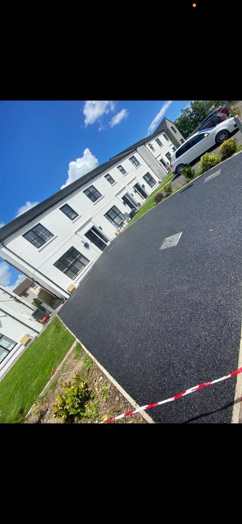 Tarmac driveway with professionally finished edges